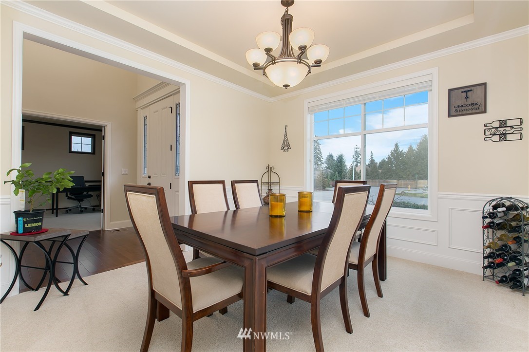 20808 37th Drive Southeast Bothell, WA 98021 - Photo 3 of 24 Gallery Image 3