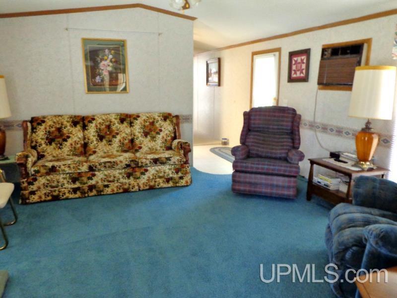 4086 Lake Ellwood Road Florence, WI 54121 - Photo 6 of 16 Gallery Image 6