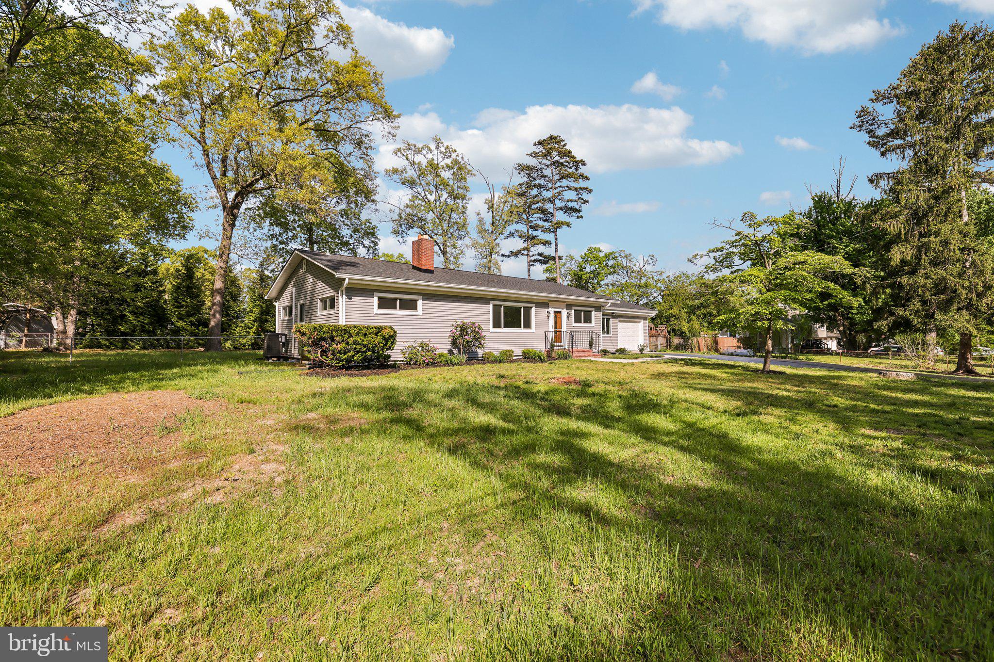 816 Meadow Road Severn, MD 21144 - Photo 4 of 67