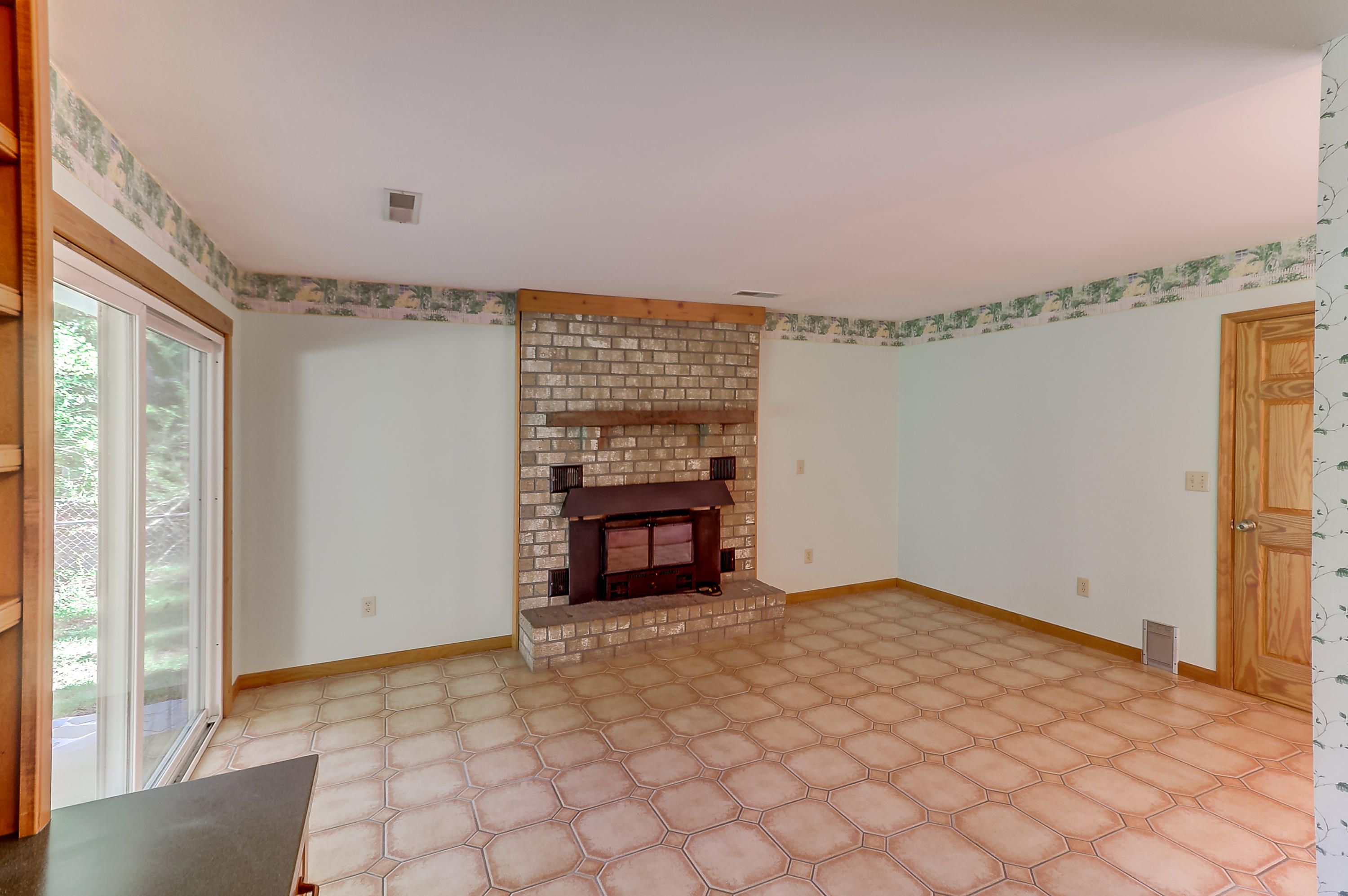 126 State Rd S-8-923 Moncks Corner, SC 29461 - Photo 23 of 39 126 Loblolly (40)