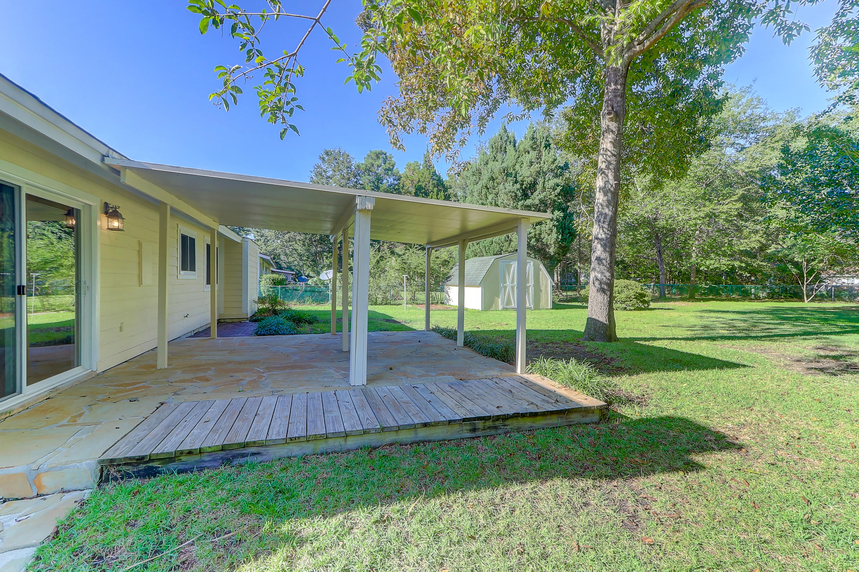 126 State Rd S-8-923 Moncks Corner, SC 29461 - Photo 6 of 39 126 Loblolly (6)