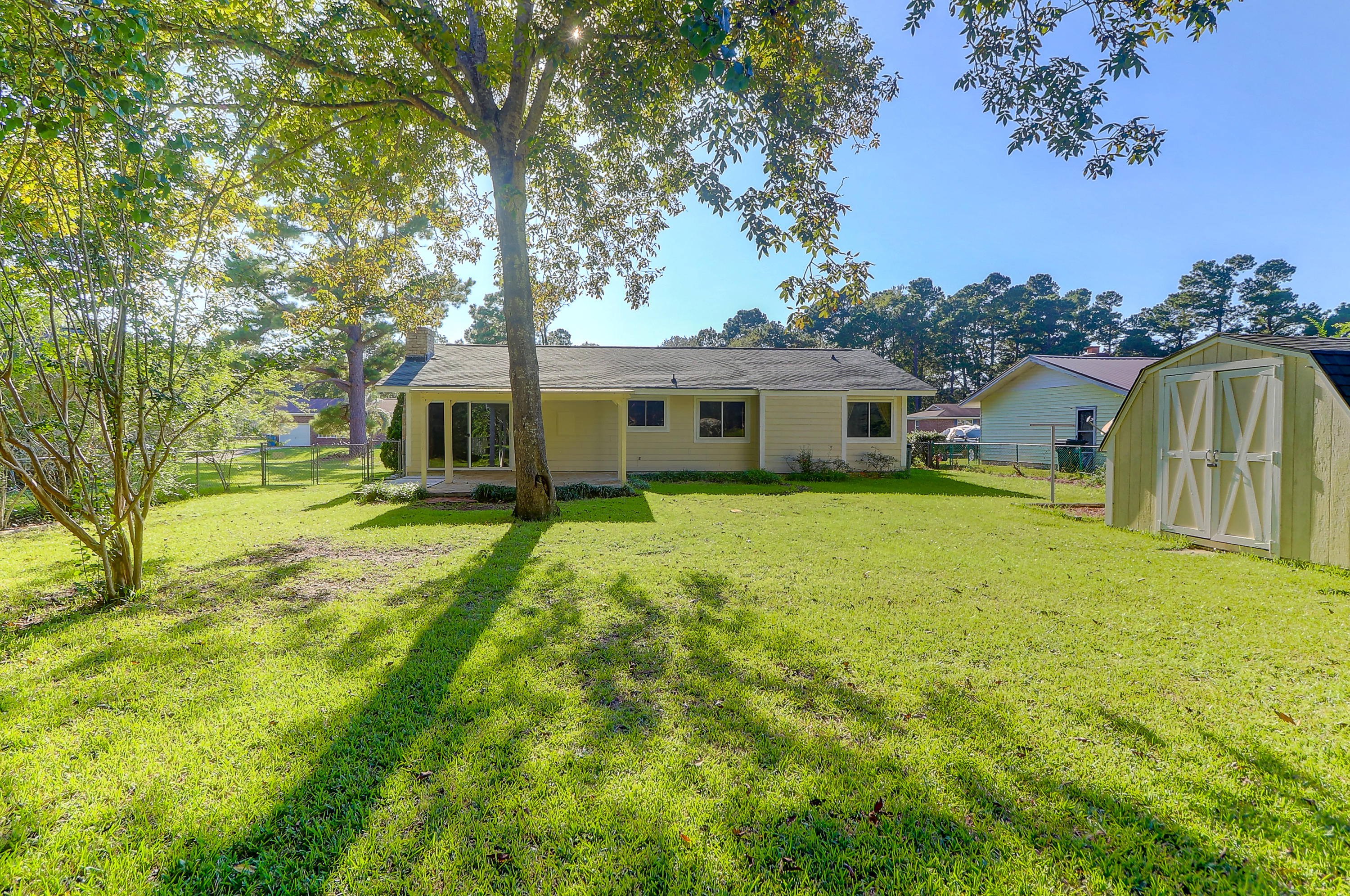 126 State Rd S-8-923 Moncks Corner, SC 29461 - Photo 7 of 39 126 Loblolly (7)
