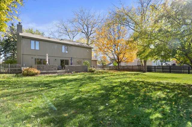 a view of a house with a big yard