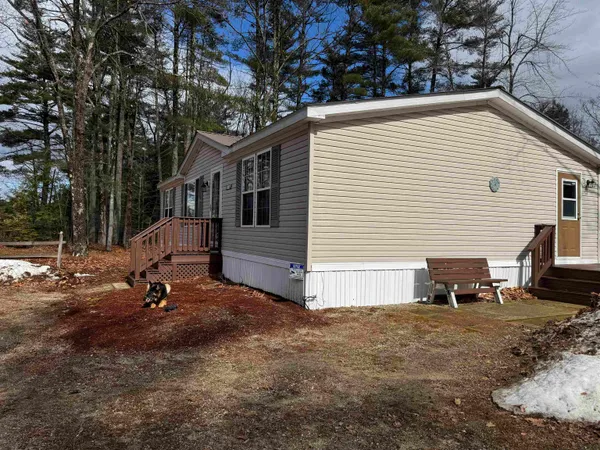 $650,000 | 16 Hodsdon Shore Road, Ossipee, NH 03814