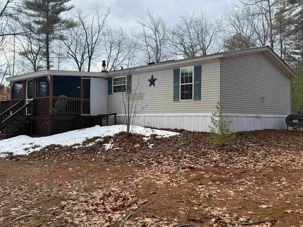 $650,000 | 16 Hodsdon Shore Road, Ossipee, NH 03814