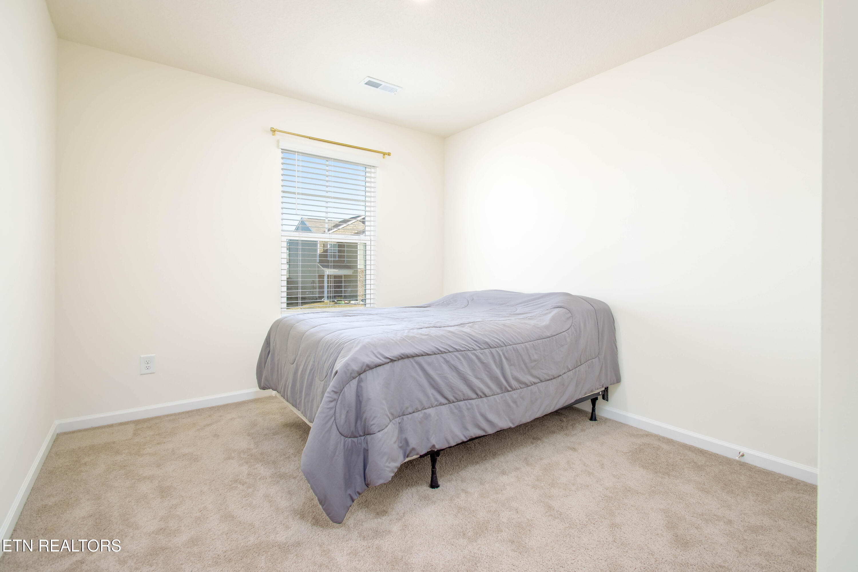 7535 Grasshopper Lane Corryton, TN 37721 - Photo 18 of 28 Secondary Bedroom 2