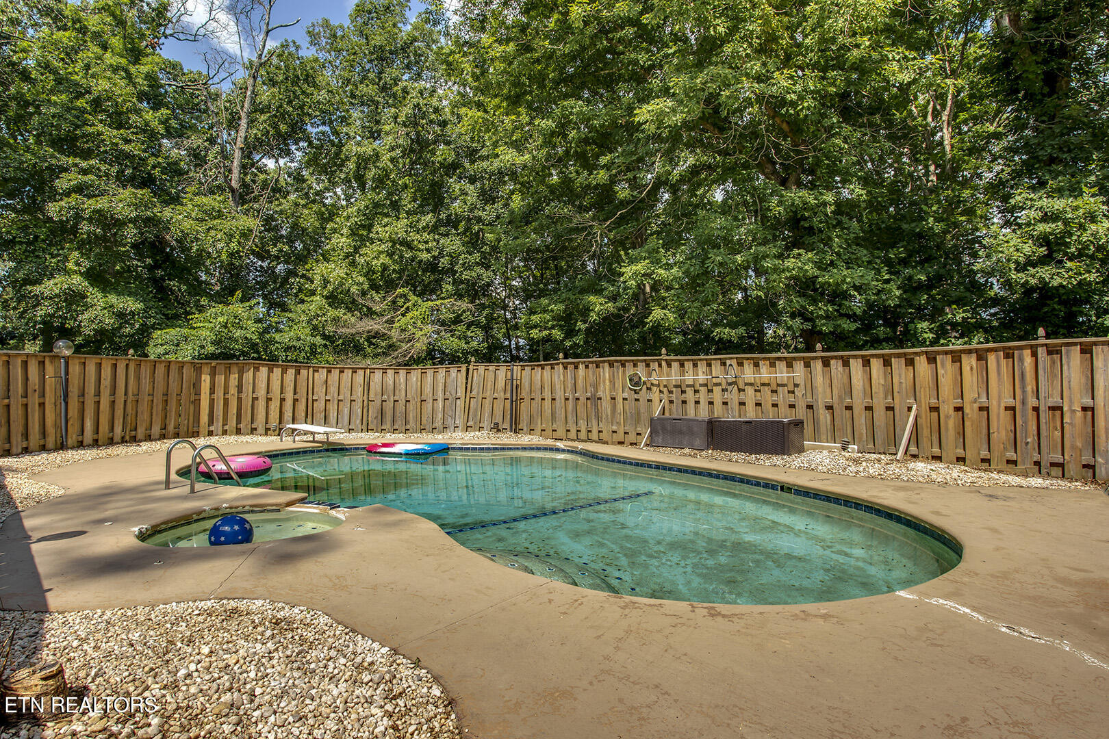 145 Van Stowe Road Harriman, TN 37748 - Photo 58 of 60 58_VanStoweRoad_145_Pool03