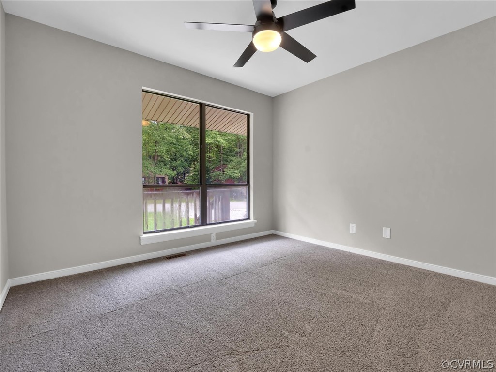 631 Spirea Road Chesterfield, VA 23236 - Photo 18 of 34 Gallery Image 18