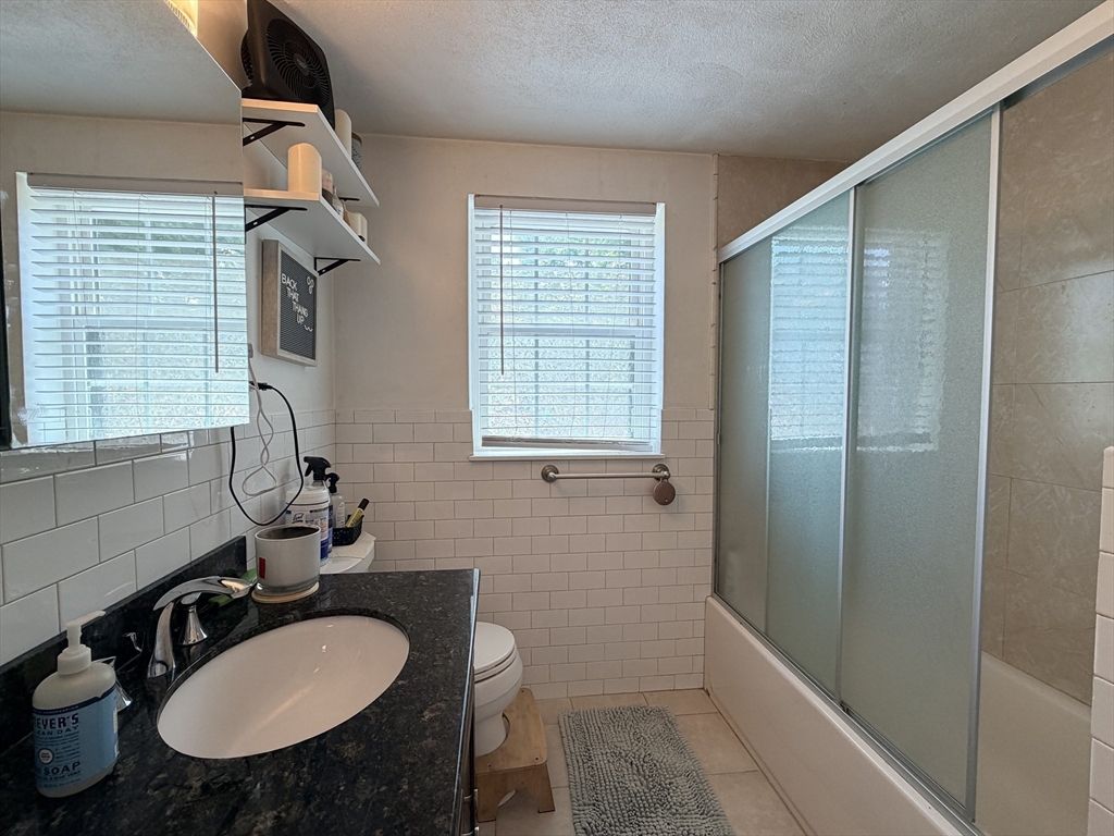 185 Lake Shore Road, Unit 1 Boston, MA 02135 - Photo 14 of 21