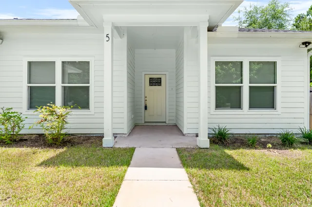 $410,000 | 5 Romana Lane, Mary Esther, FL 32569