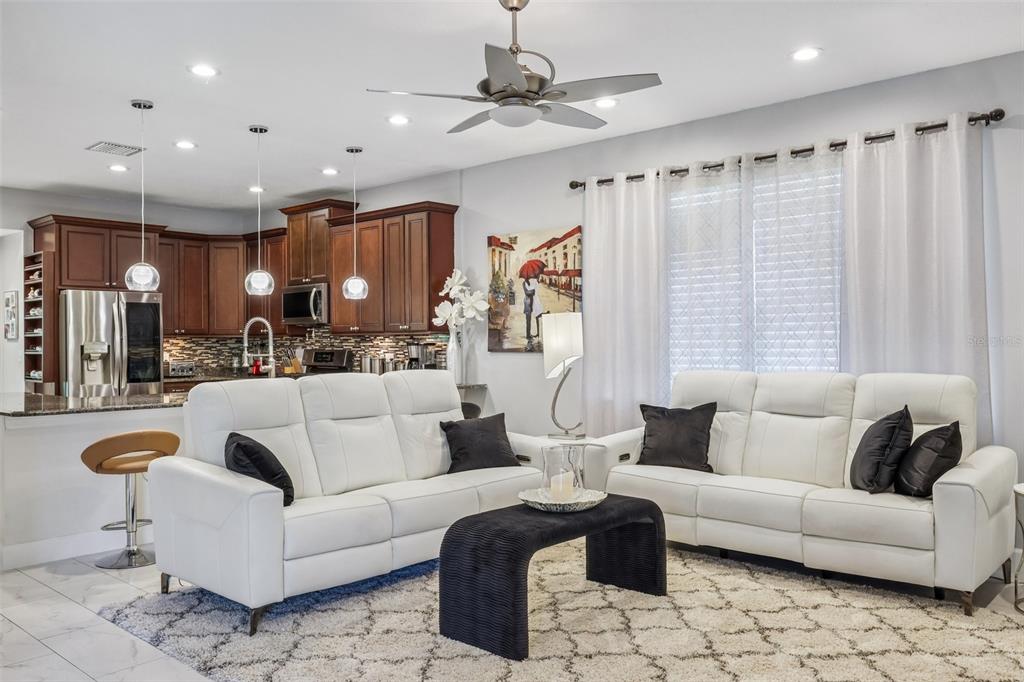 1628 Crossvine Court Trinity, FL 34655 - Photo 9 of 58