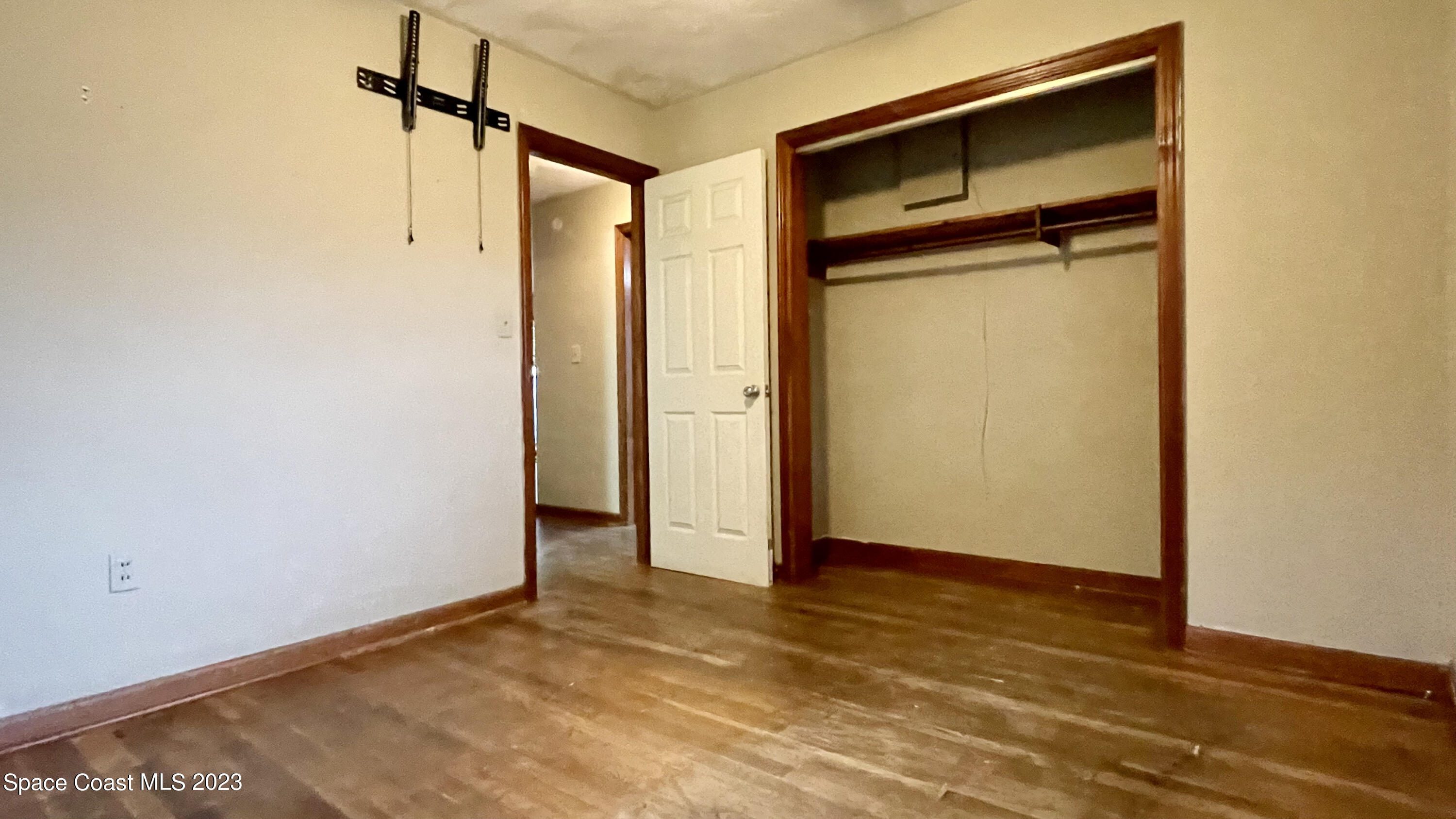 866 Sarno Road Melbourne, FL 32935 - Photo 15 of 19 a view of an empty room