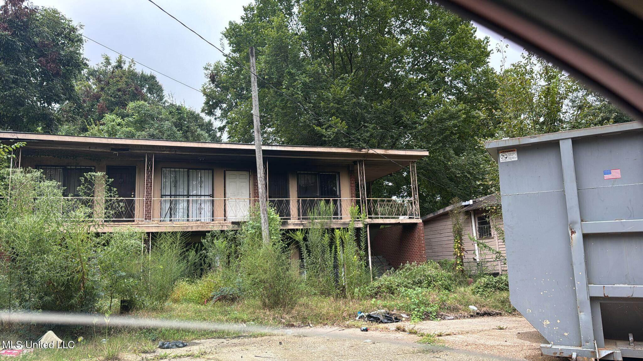 1415 Shirley Avenue Jackson, MS 39204 - Photo 4 of 7 IMG_2609