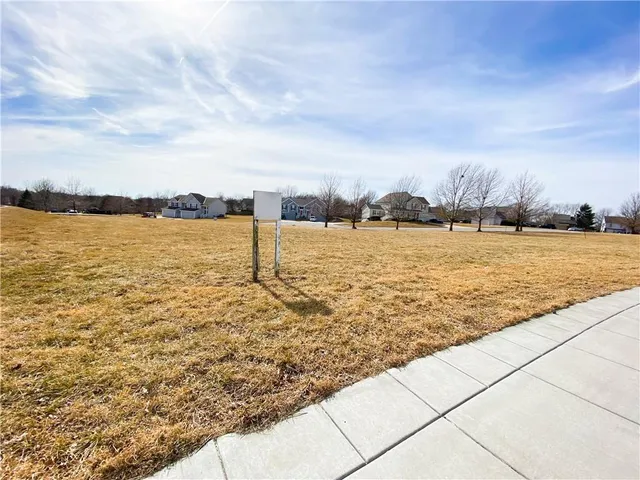 $150,836 | Lot 6 Municipal Circle, Raymore, MO 64083