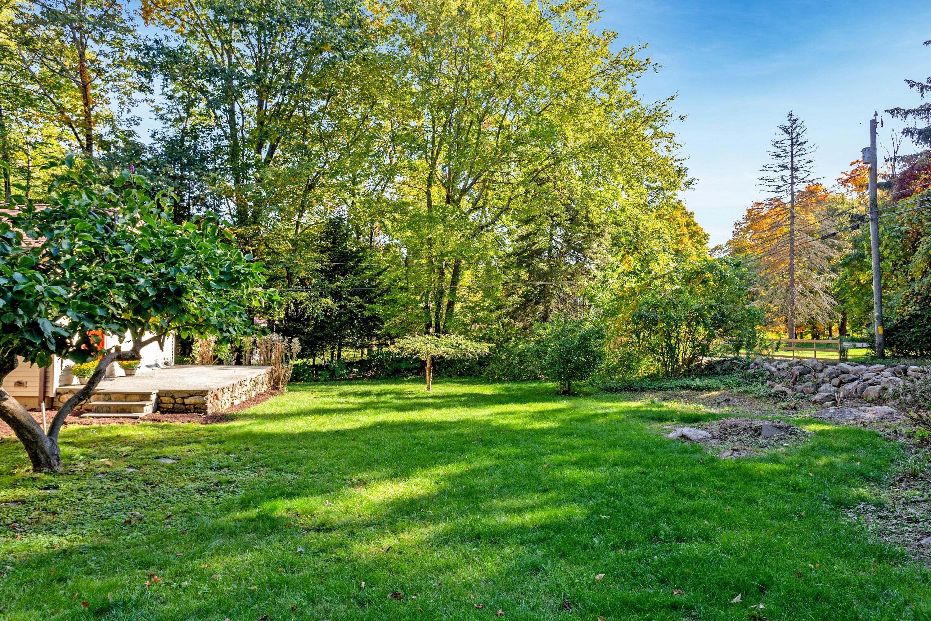 48 Short Woods Road New Fairfield, CT 06812 - Photo 24 of 28 024-428770-_MG_7463_11925685