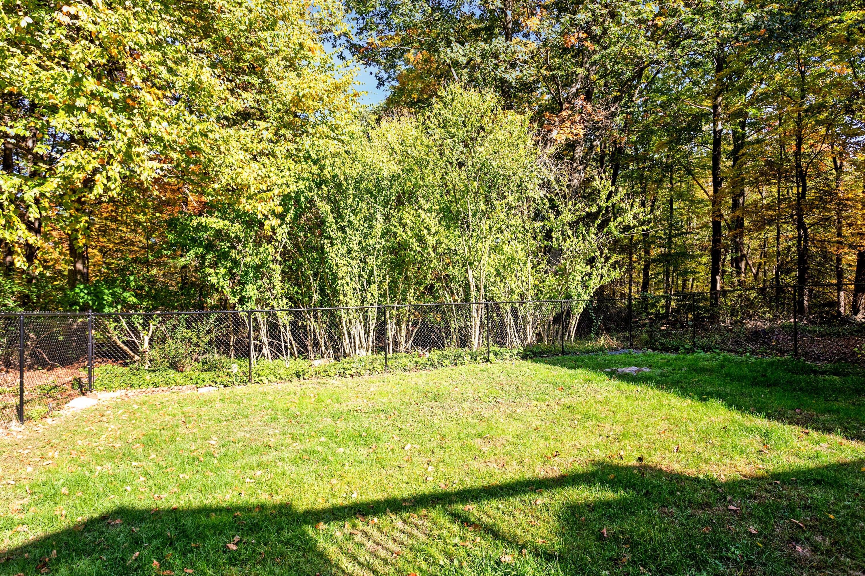48 Short Woods Road New Fairfield, CT 06812 - Photo 25 of 28 025-428770-_MG_7466_11925687