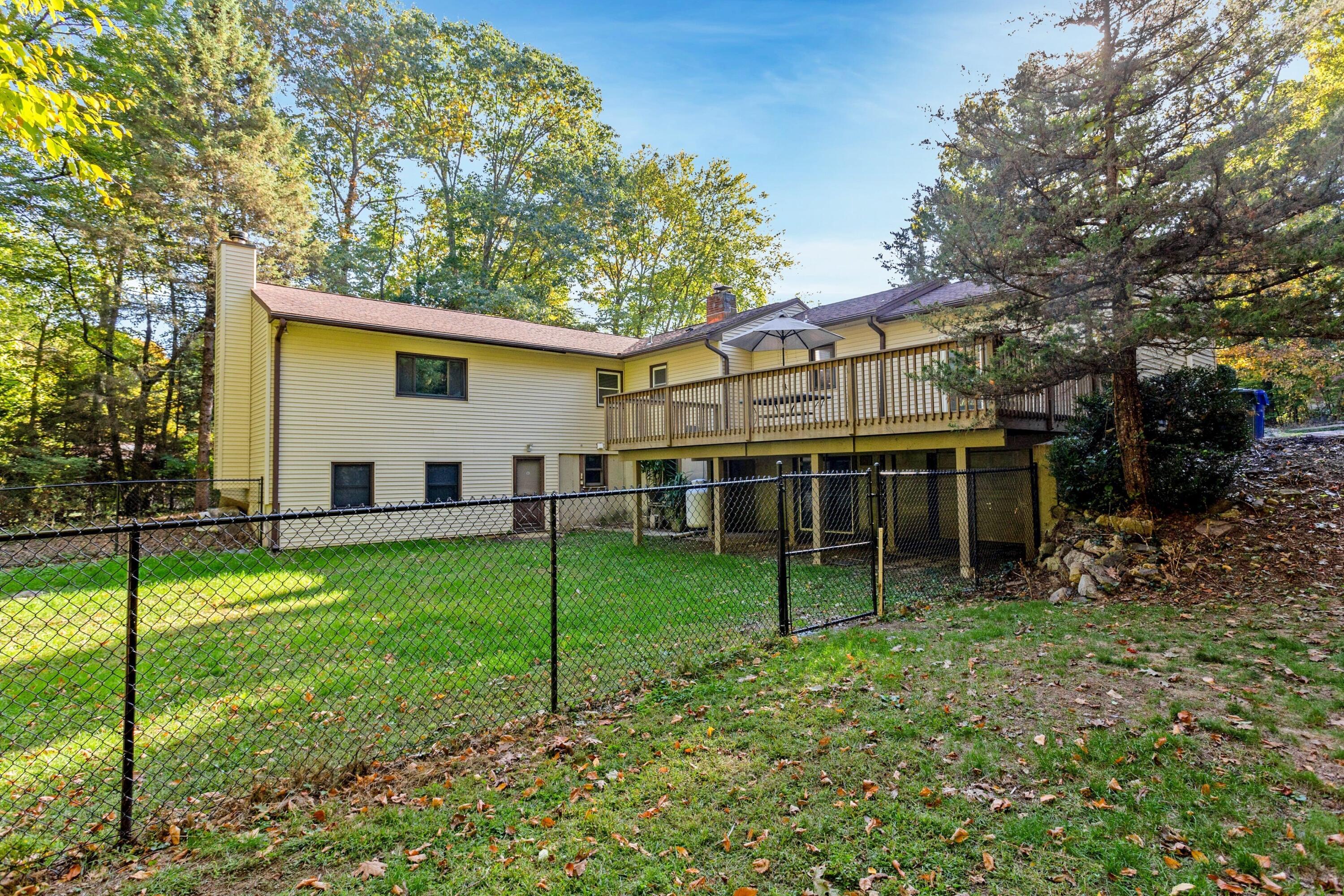 48 Short Woods Road New Fairfield, CT 06812 - Photo 26 of 28 026-428770-_MG_7491_11925711
