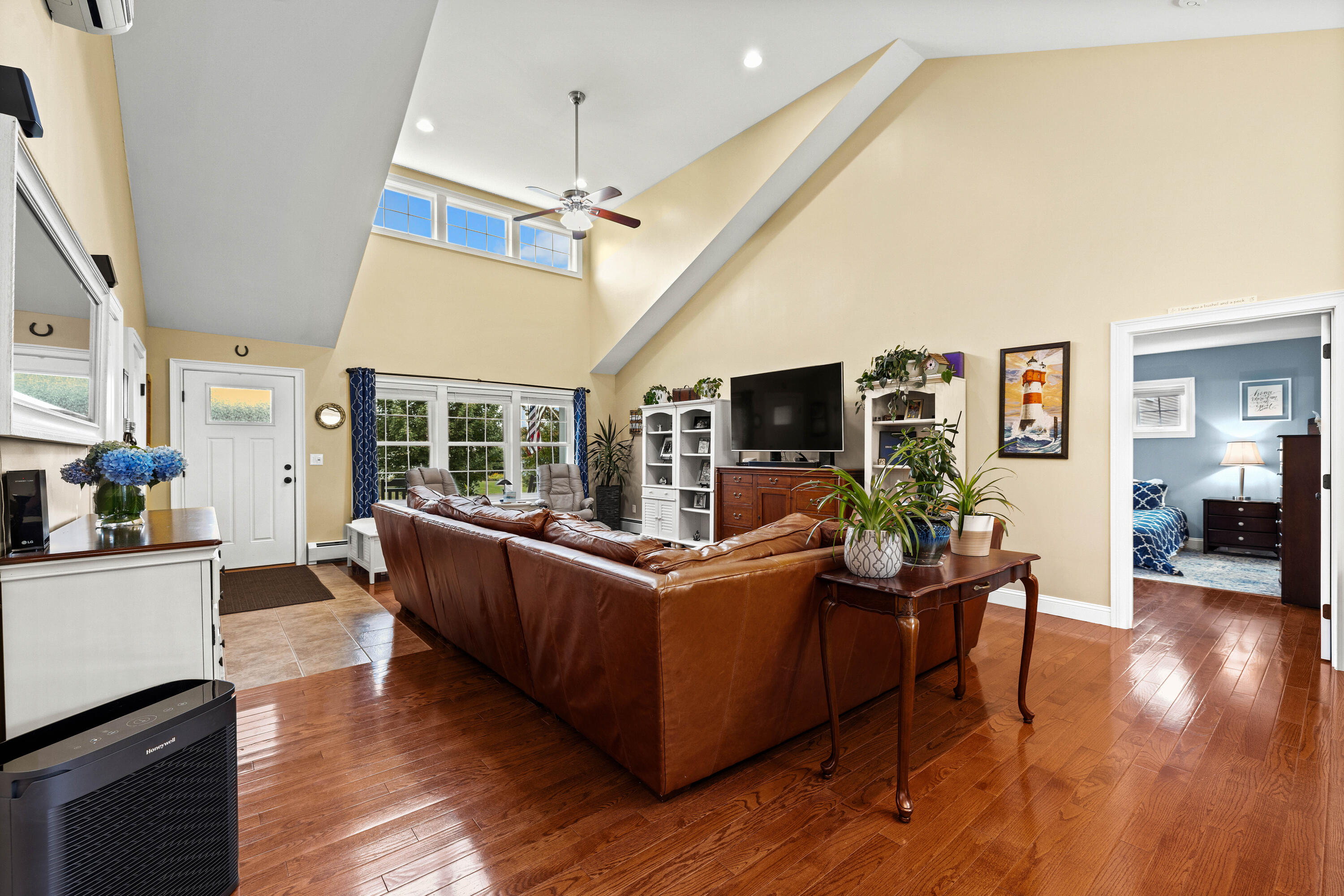 8 Equestrian Way Saco, ME 04072 - Photo 13 of 47 Living Area