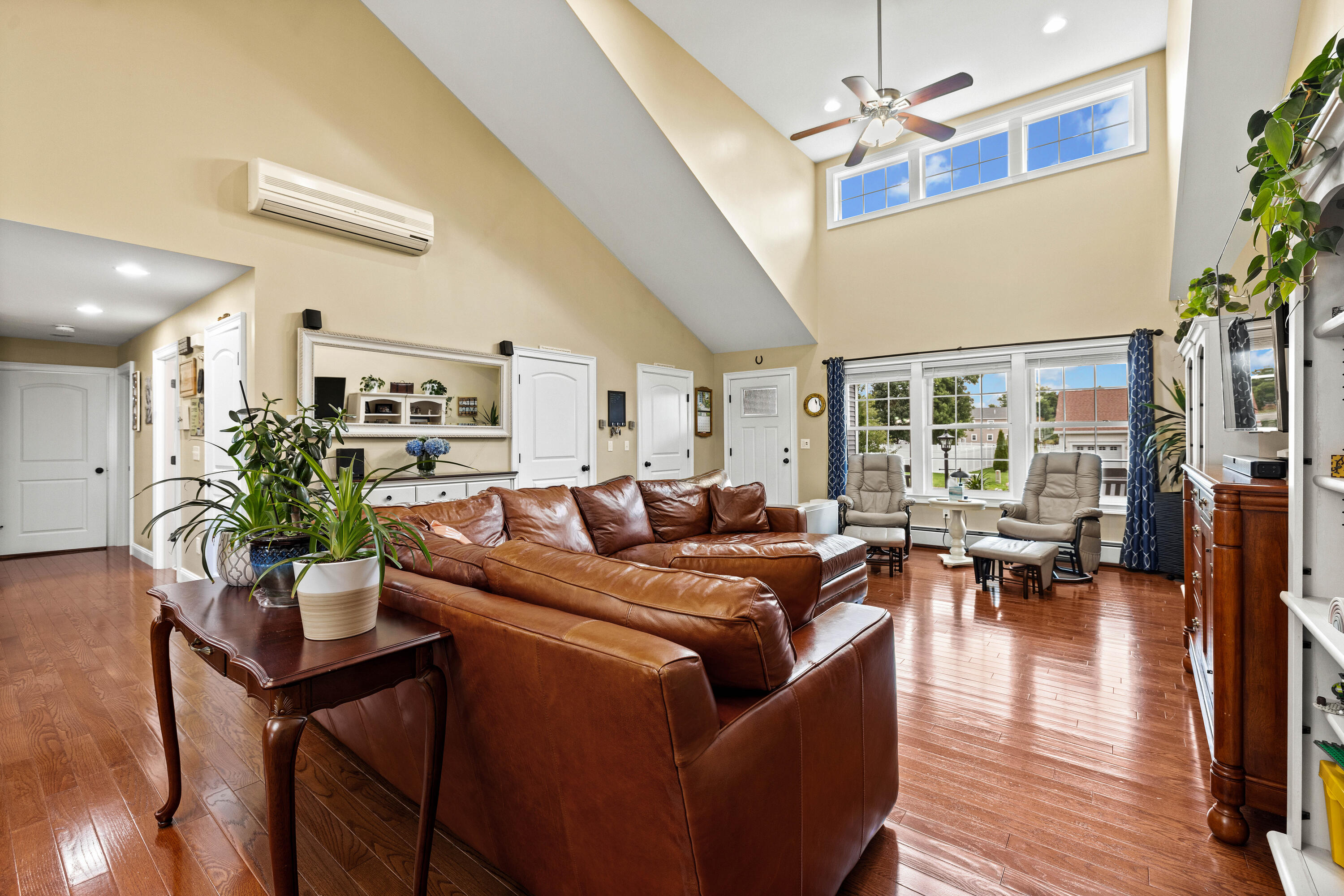 8 Equestrian Way Saco, ME 04072 - Photo 15 of 47 Living Room