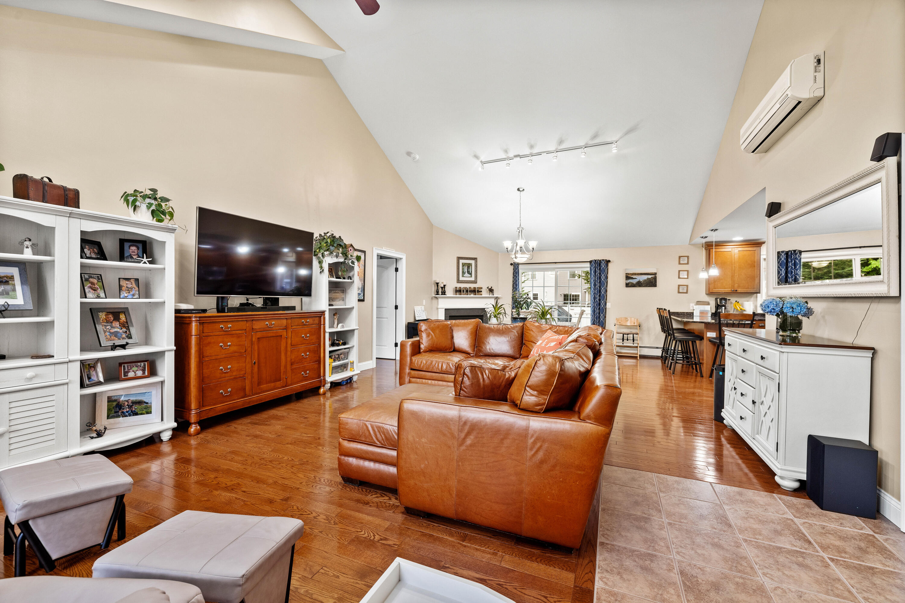 8 Equestrian Way Saco, ME 04072 - Photo 19 of 47 Living Room