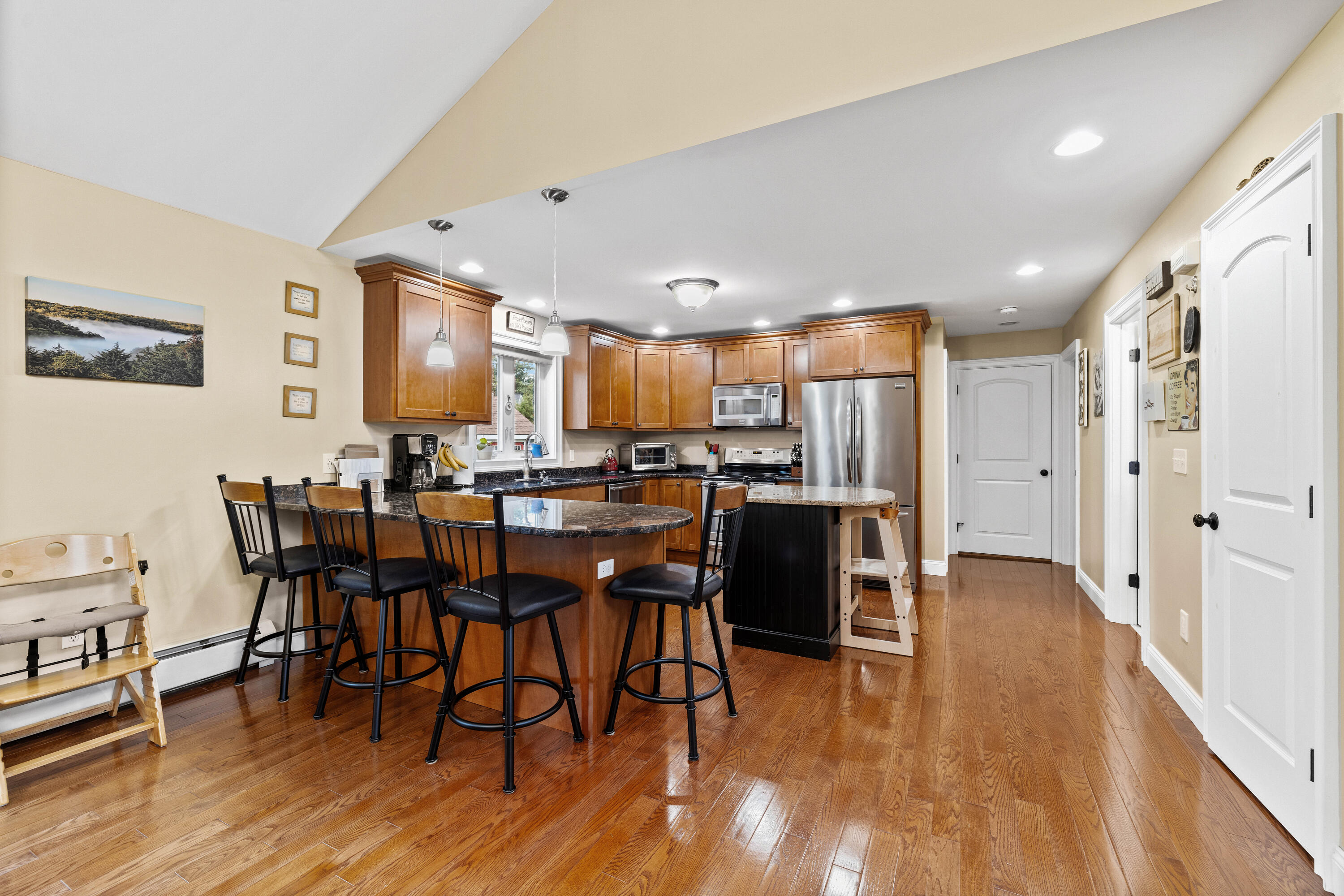 8 Equestrian Way Saco, ME 04072 - Photo 23 of 47 Eat in Kitchen