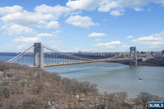 100 Old Palisade Road, Unit 3101 Fort Lee, NJ 07024 - Photo 28 of 28 a view of a terrace with sky view