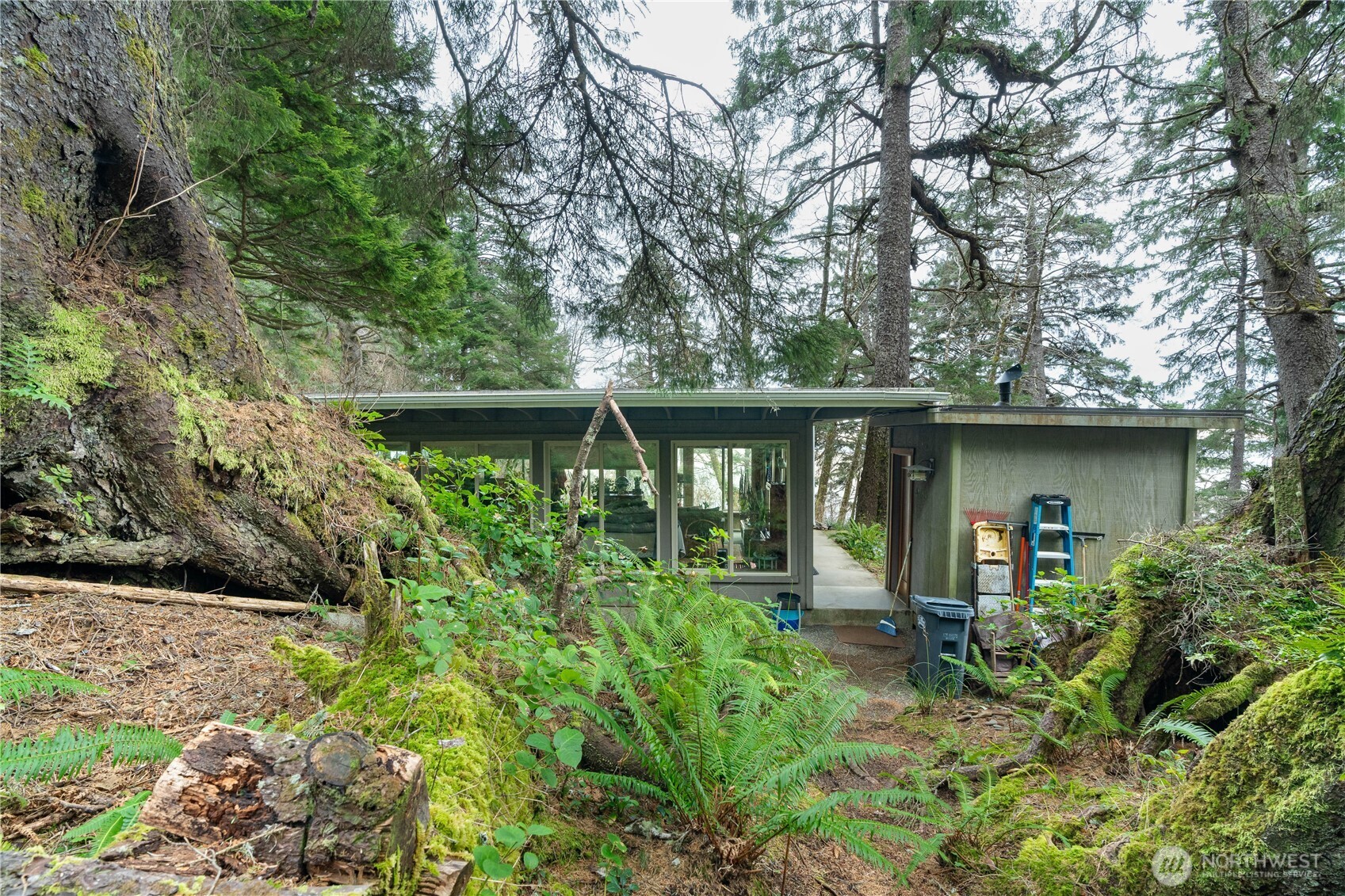 26 Ocean View Lane Copalis Beach, WA 98535 - Photo 2 of 27