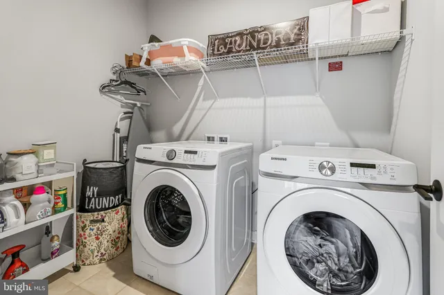 $1,010,000 | 12307 West Oaks Drive, Fairfax, VA 22030