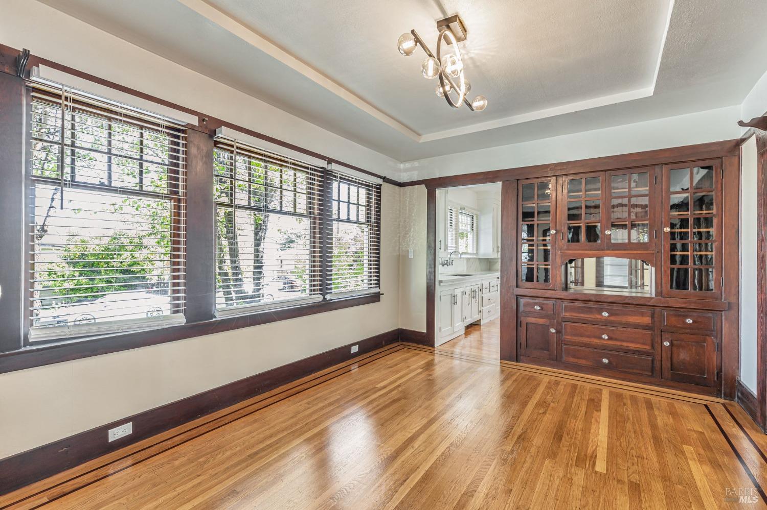 1528 Sutter Street Vallejo, CA 94590 - Photo 14 of 33 a room with furniture and a window