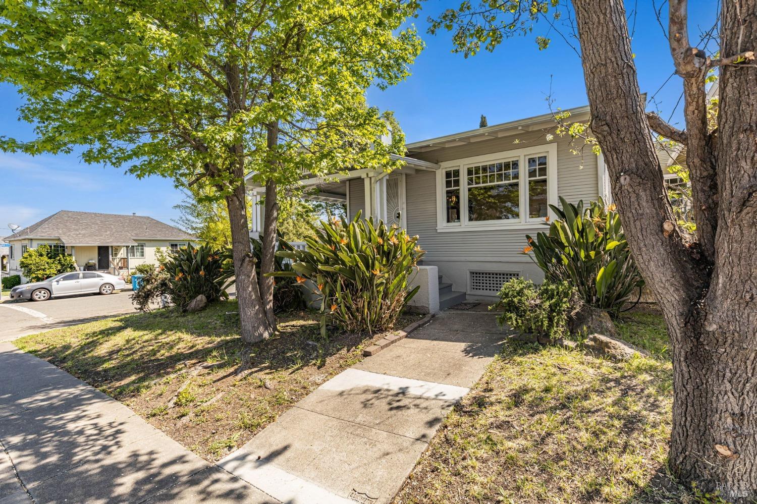 1528 Sutter Street Vallejo, CA 94590 - Photo 3 of 33 a view of house with yard