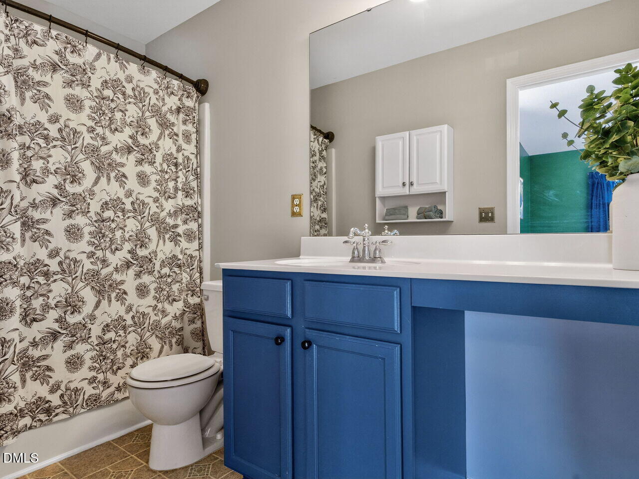 2620 Quarry Springs Road Raleigh, NC 27610 - Photo 21 of 29 Primary Bath