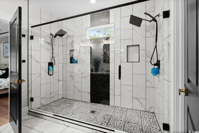 $1,400,000 | 11051 Lee Circle, Murrells Inlet, SC 29576