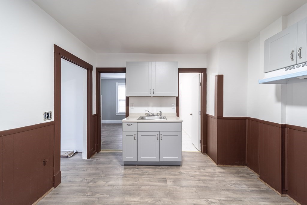 226-228 Mill Street Springfield, MA 01108 - Photo 4 of 34 Gallery Image 4