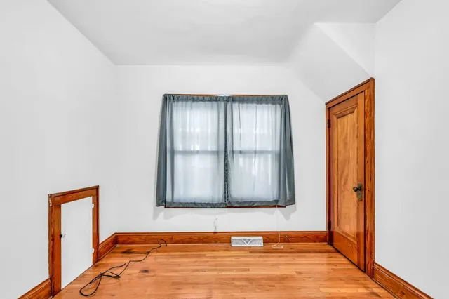 $274,900 | 6720 31st Avenue, Kenosha, WI 53142