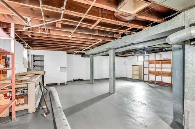 $272,500 | 6720 31st Avenue, Kenosha, WI 53142