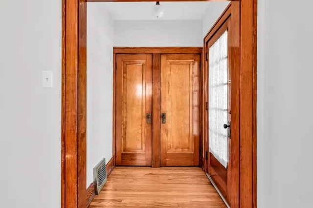 $274,900 | 6720 31st Avenue, Kenosha, WI 53142