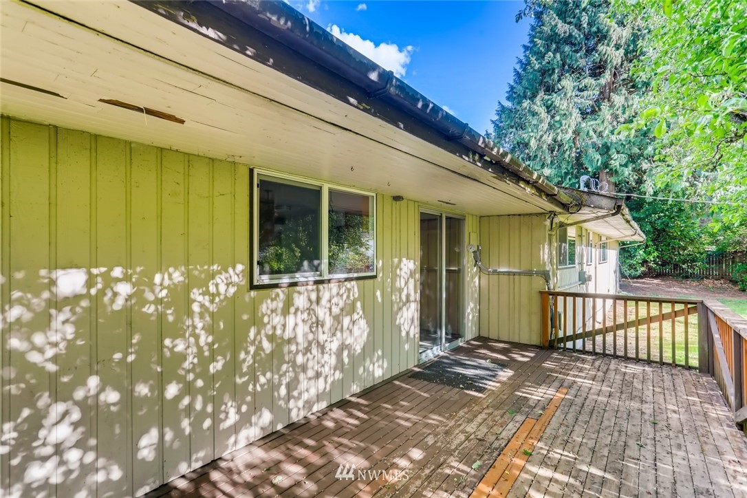 16863 Brickyard Road Northeast Bothell, WA 98011 - Photo 22 of 25 Gallery Image 22