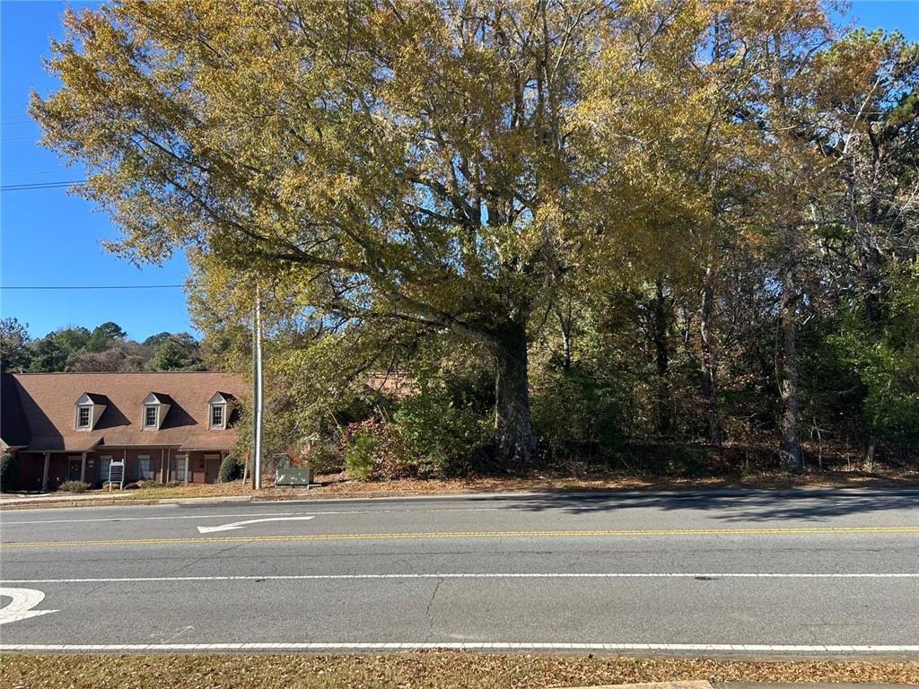 1471 Bells Ferry Road Marietta, GA 30066 - Photo 12 of 17 a view of a city street