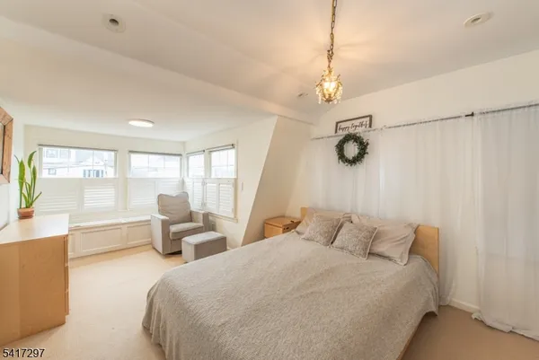 $749,900 | 9 North Hillside Avenue, Chatham, NJ 07928