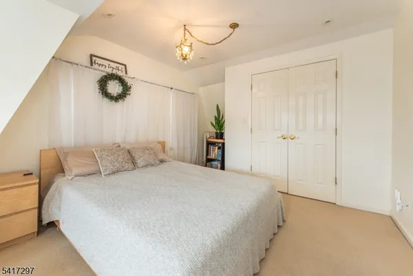$749,900 | 9 North Hillside Avenue, Chatham, NJ 07928