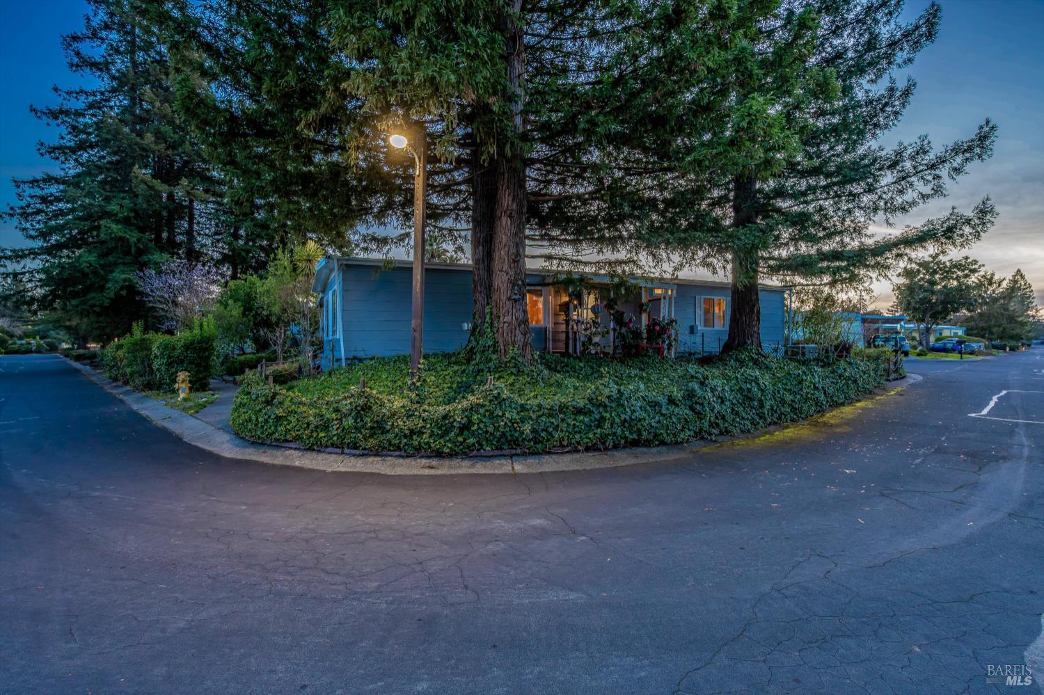 98 Sequoia Circle Santa Rosa, CA 95401 - Photo 7 of 43