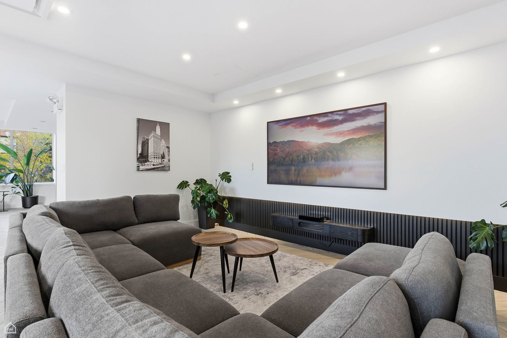 655 West Irving Park Road, Unit 3116 Chicago, IL 60613 - Photo 30 of 38