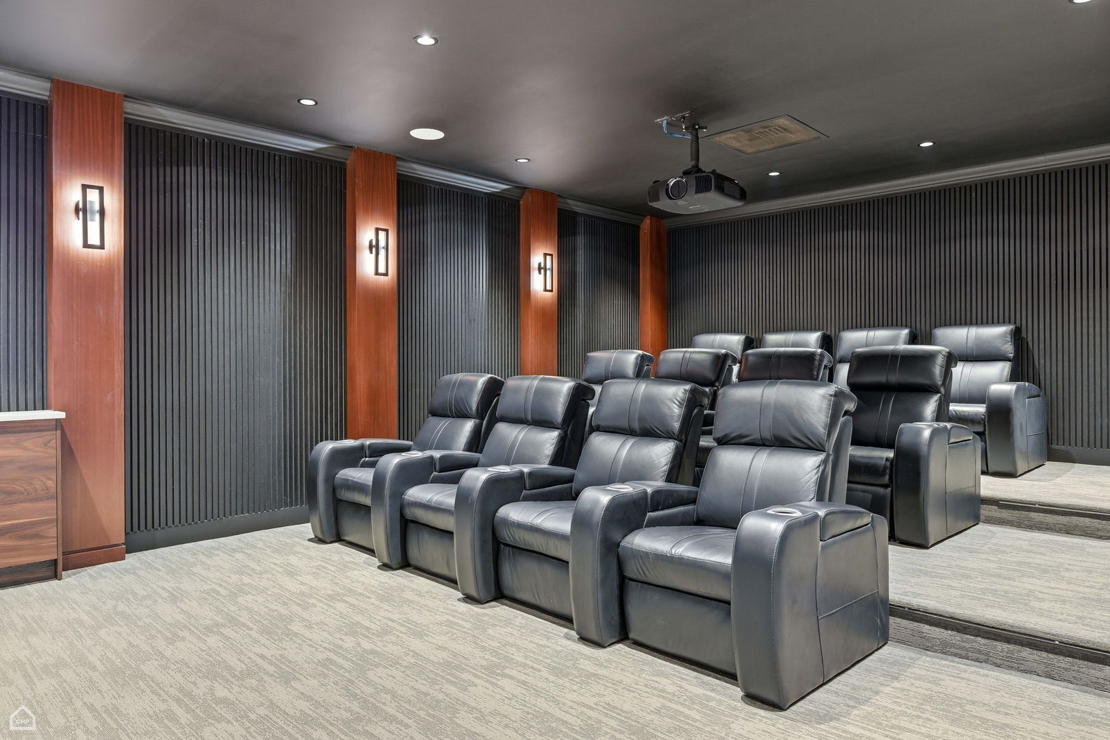 655 West Irving Park Road, Unit 3116 Chicago, IL 60613 - Photo 32 of 38