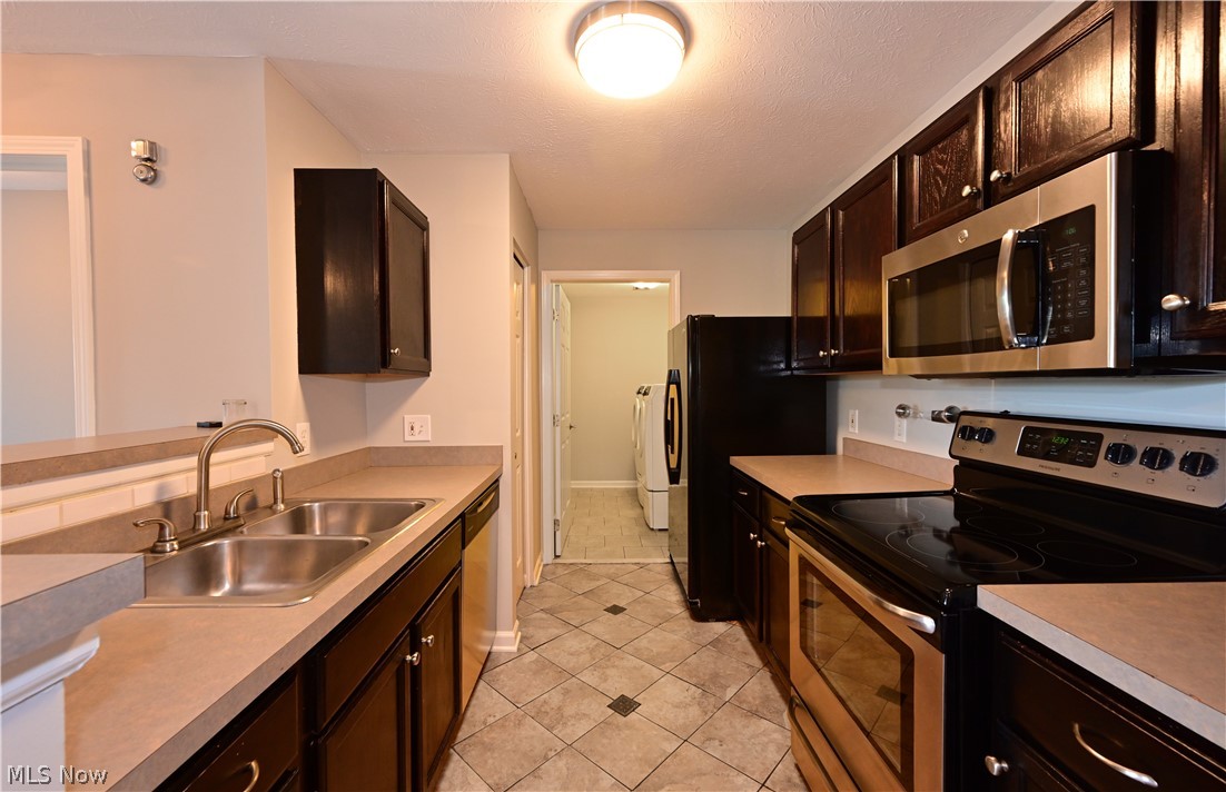 29842 Center Ridge Road, Unit 225 Westlake, OH 44145 - Photo 8 of 30 f