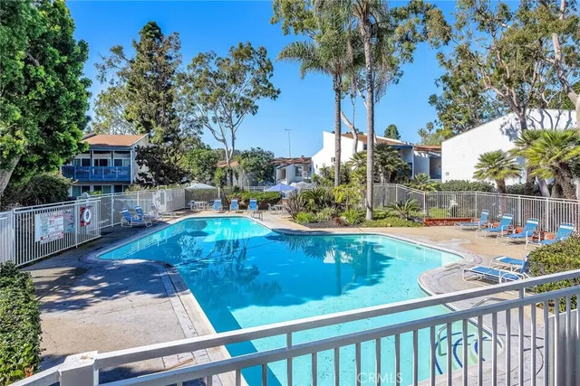 $698,000 | 649 South Prospect Avenue, Unit 103, Redondo Beach, CA 90277