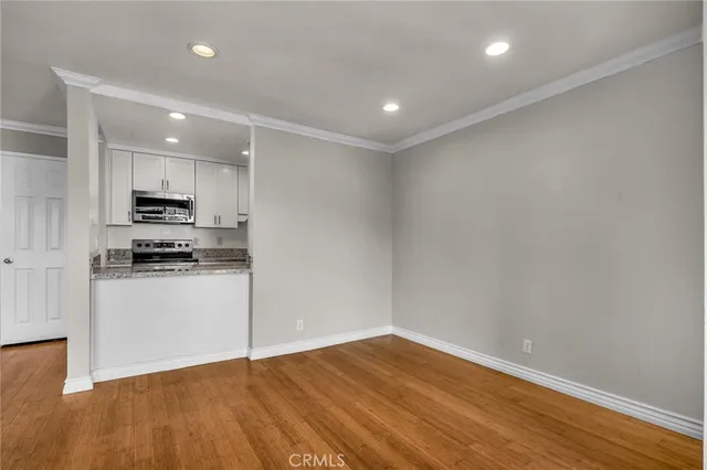 $698,000 | 649 South Prospect Avenue, Unit 103, Redondo Beach, CA 90277