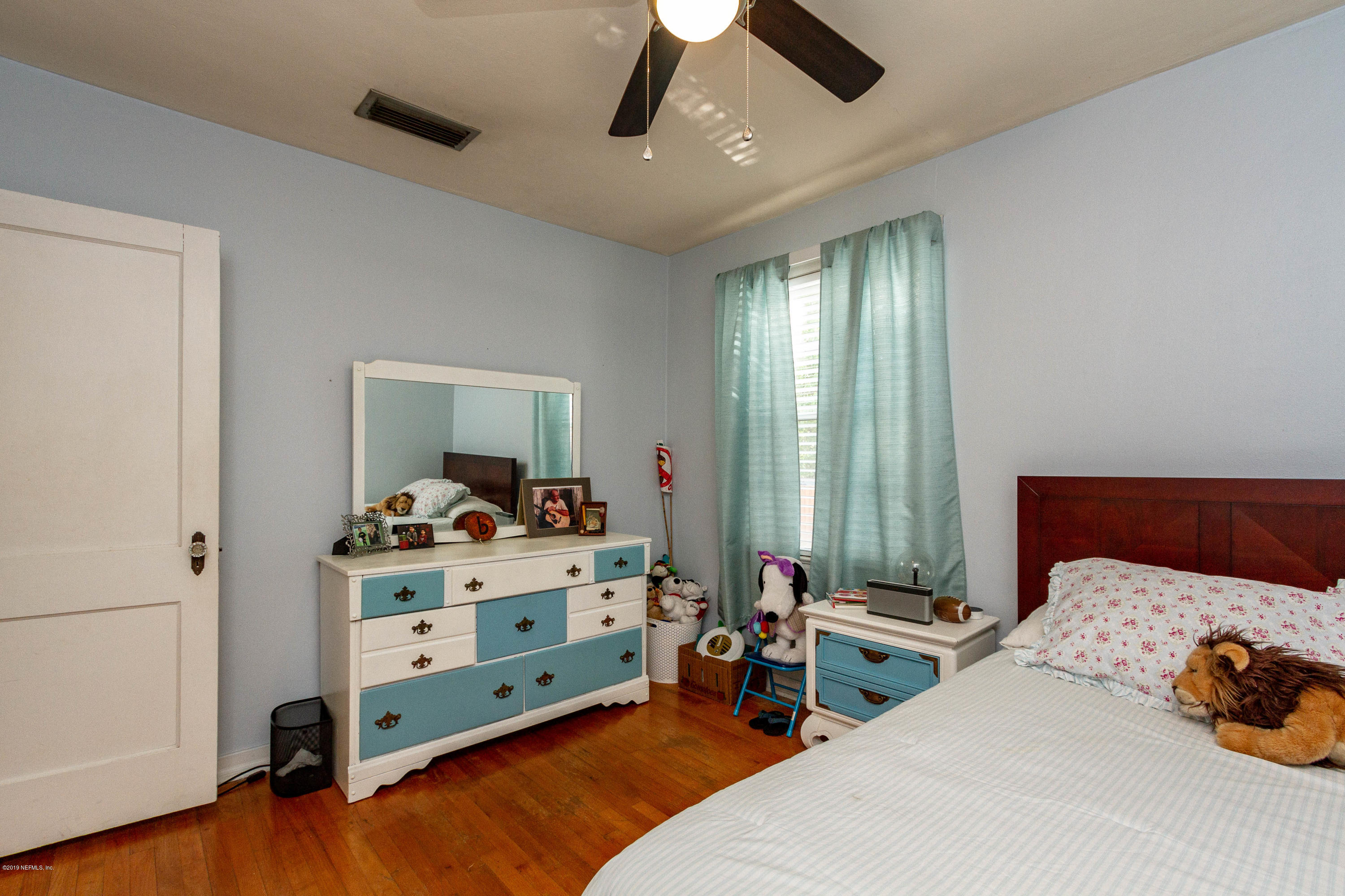 2150 Traymore Road Jacksonville, FL 32207 - Photo 26 of 39 Bedroom 3