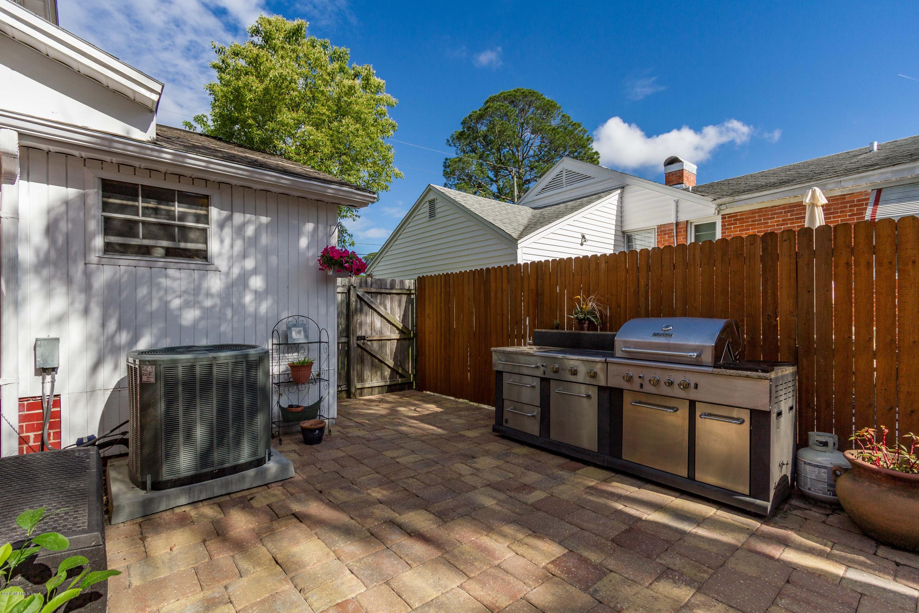2150 Traymore Road Jacksonville, FL 32207 - Photo 31 of 39 Newer HVAC