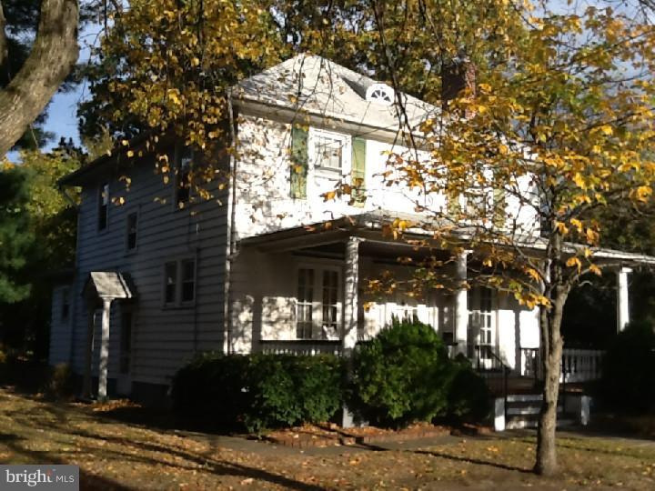 319 Lippincott Avenue Riverside, NJ 08075 - Photo 1 of 24