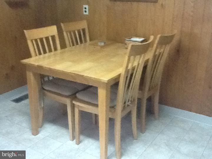 319 Lippincott Avenue Riverside, NJ 08075 - Photo 17 of 24